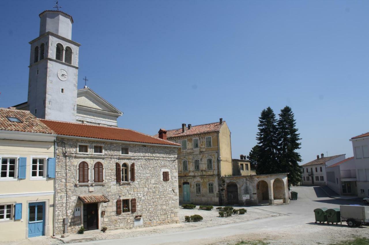Terra Mirna Villa Vizinada Bagian luar foto